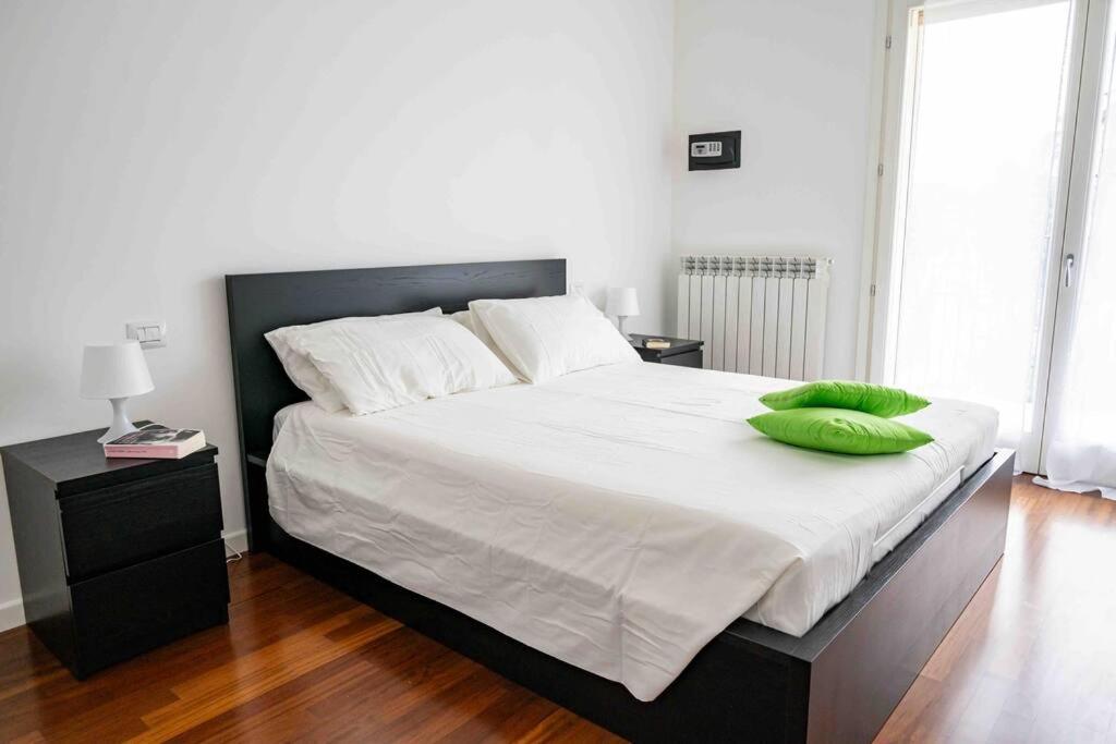 Apartamento Luminoso Trilocale Affori Centro Milán
